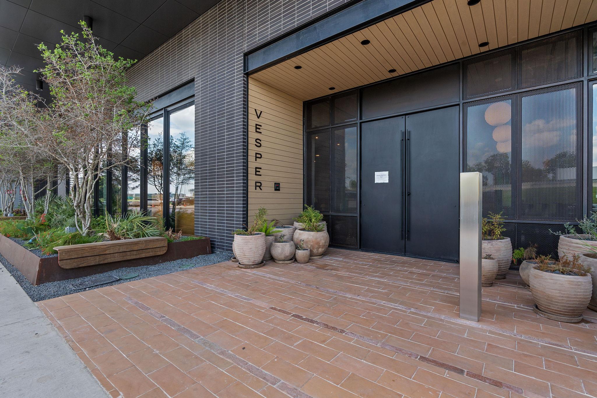 84 East Avenue Austin TX 78701