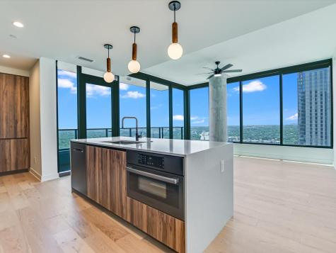 84 East Avenue Austin TX 78701