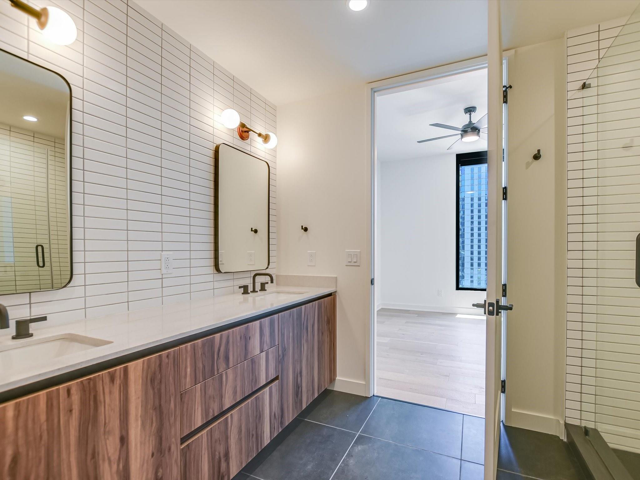 84 East Avenue Austin TX 78701