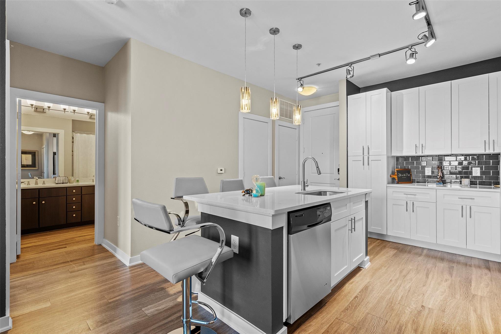 1900 Barton Springs Road Austin TX 78704