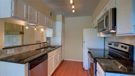 908 Poplar Street Austin TX 78705
