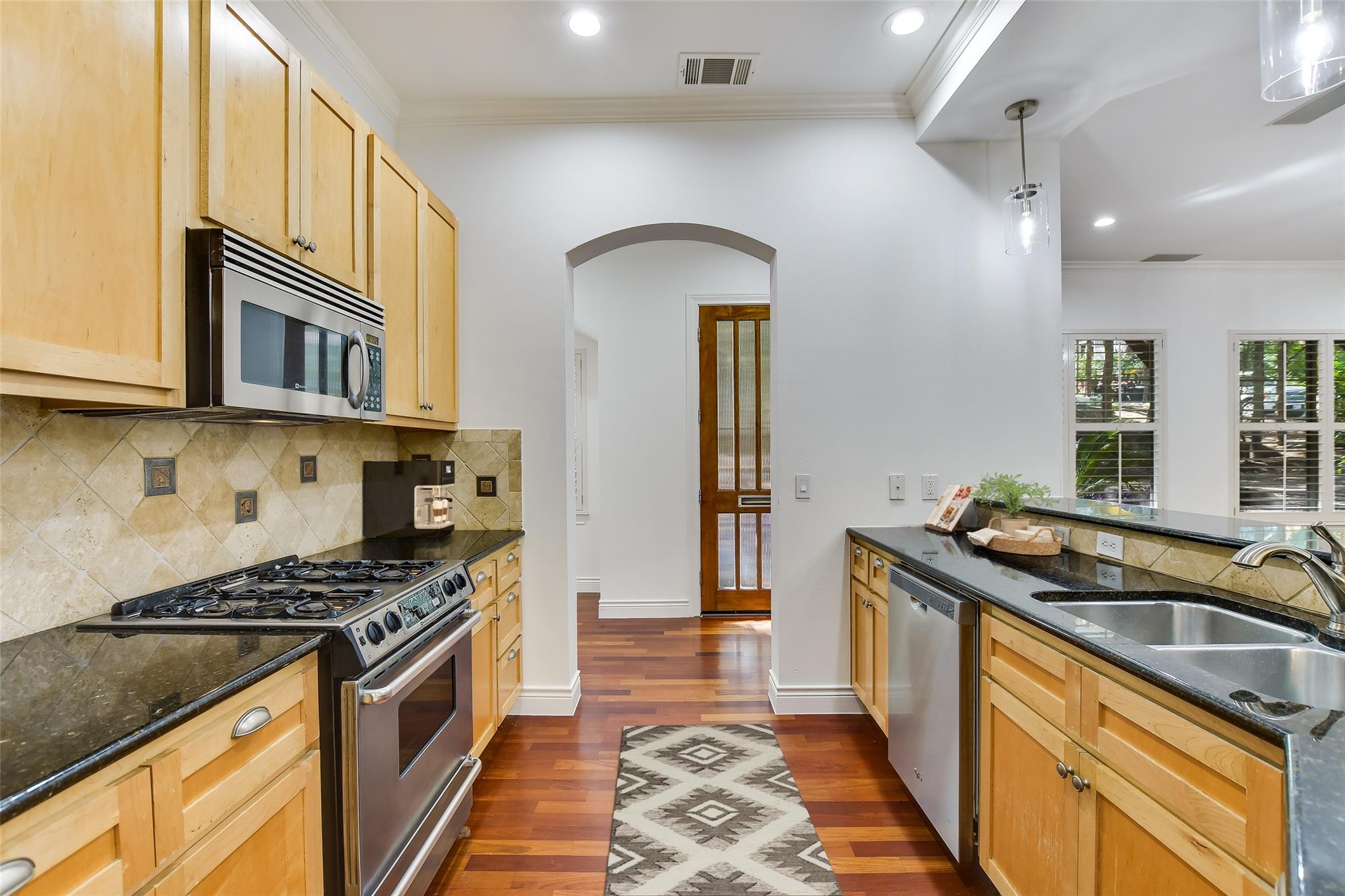 601 Upson Street Austin TX 78703
