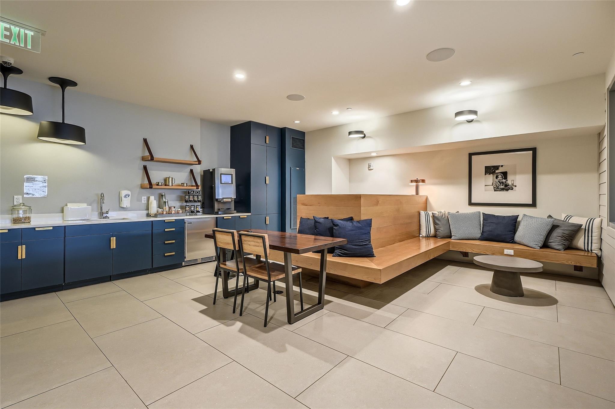 501 West Avenue Austin TX 78701