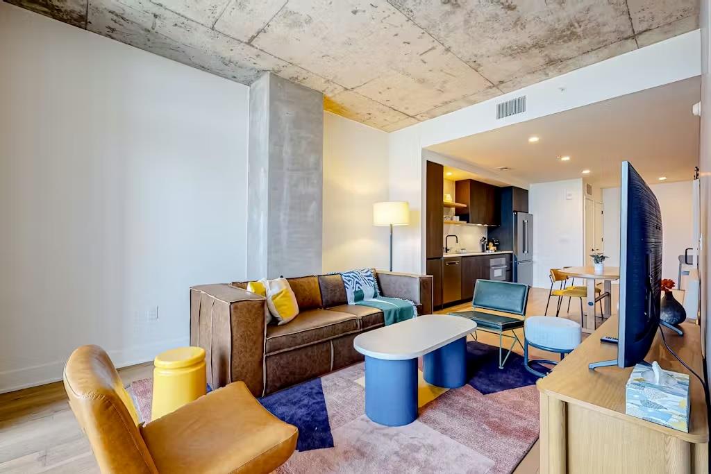 48 East Avenue Austin TX 78701