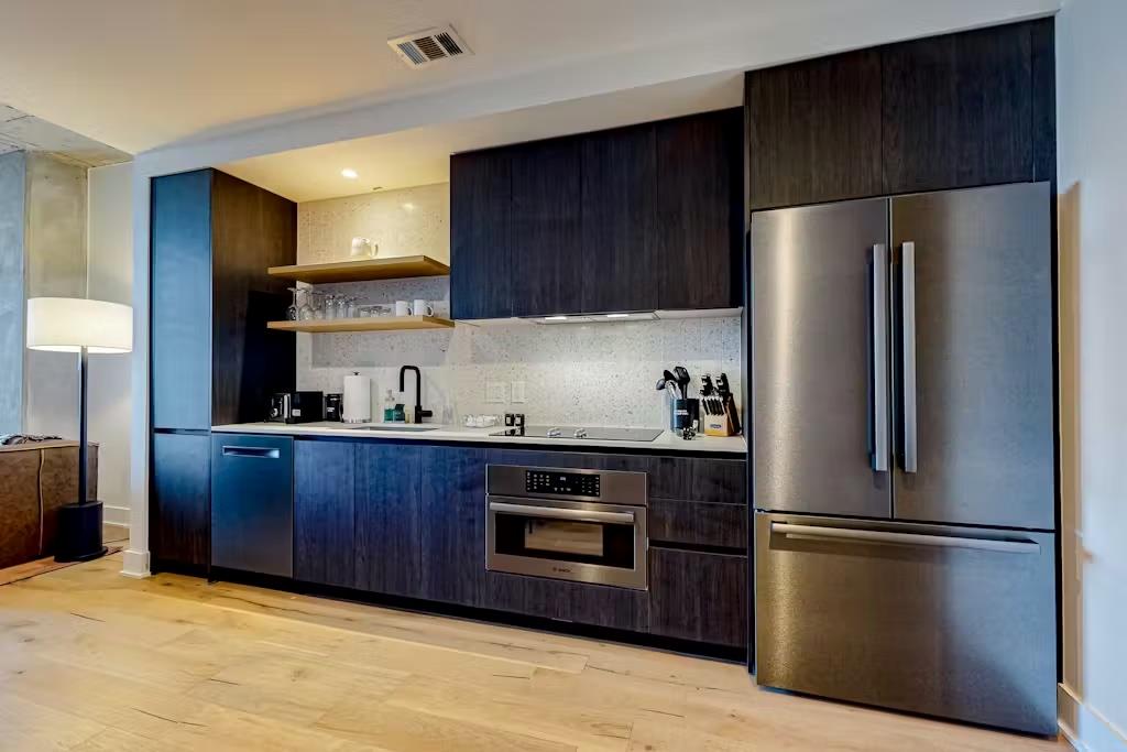 48 East Avenue Austin TX 78701