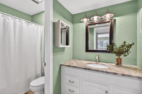 400 Hi There Horseshoe Bay TX 78657
