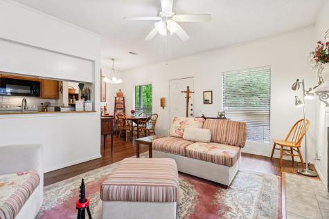 802 S 1st Street Austin TX 78704