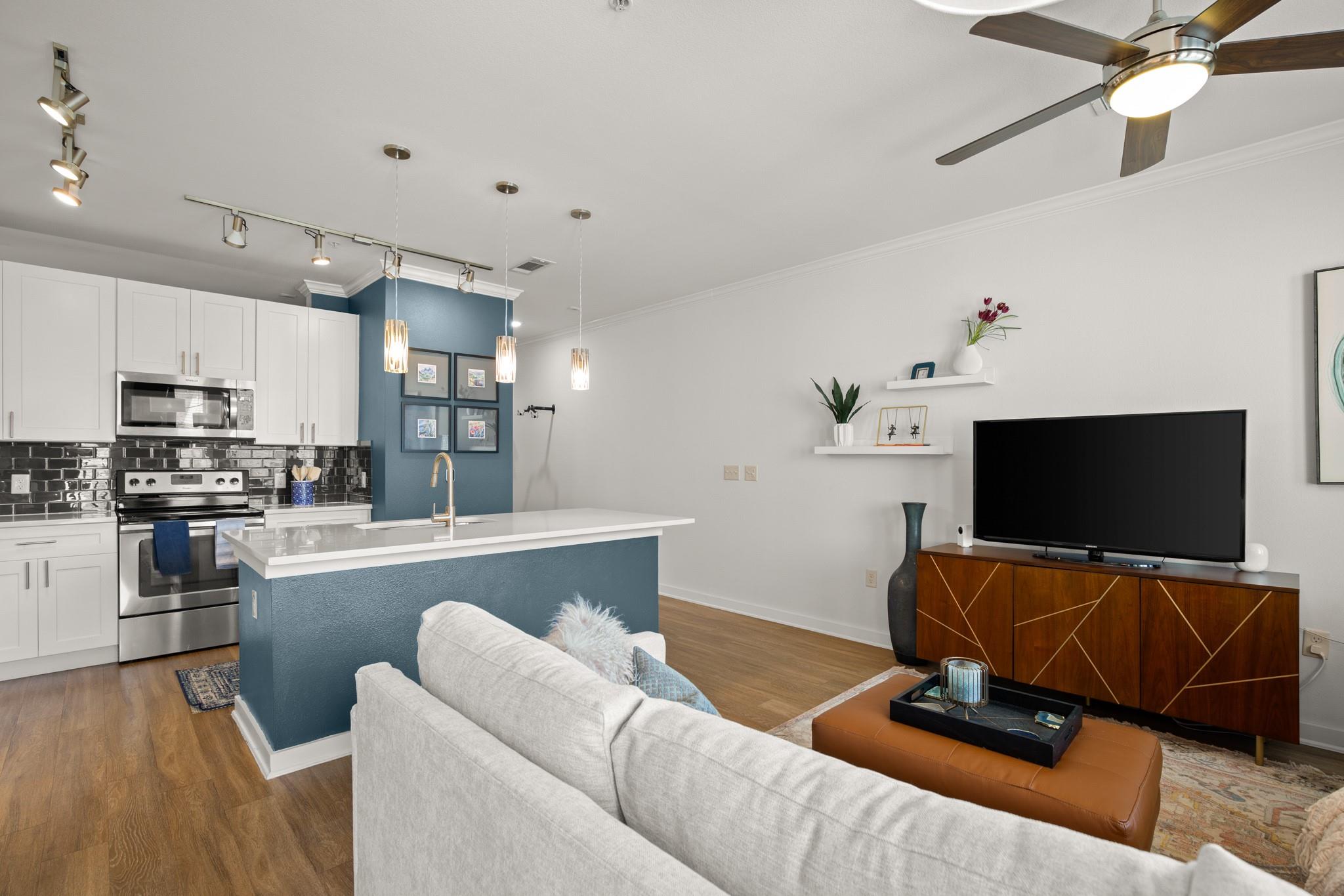 1900 Barton Springs Road Austin TX 78704