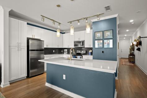 1900 Barton Springs Road Austin TX 78704