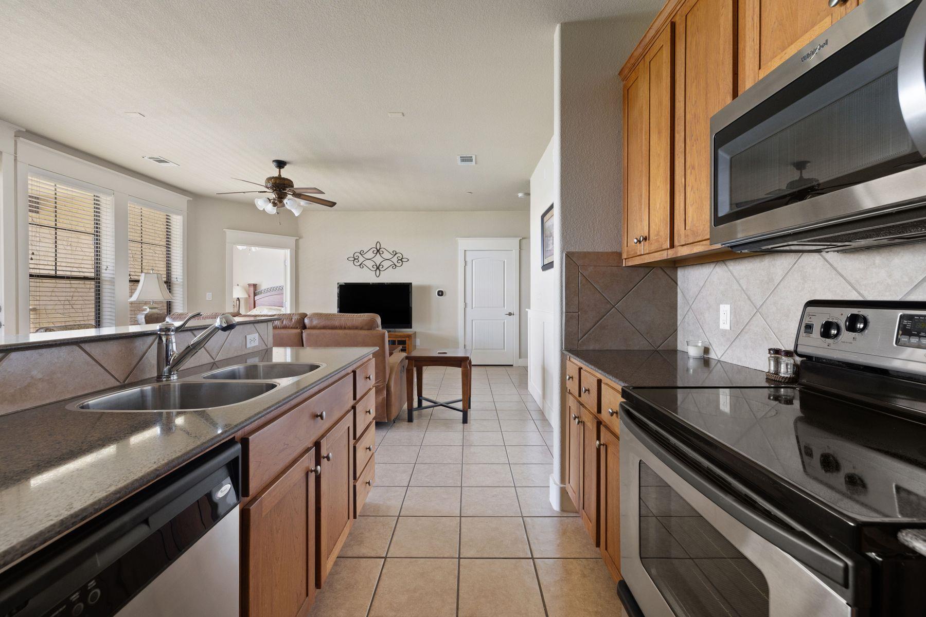 6712 Lantern View Drive Jonestown TX 78645
