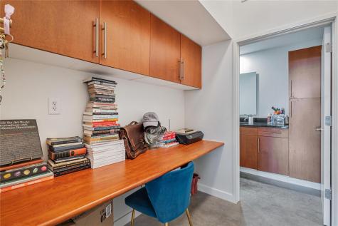 2124 E 6th Street Austin TX 78702