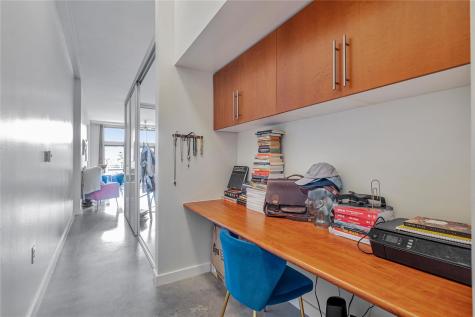 2124 E 6th Street Austin TX 78702