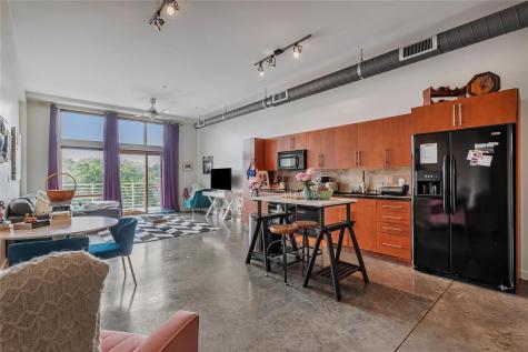 2124 E 6th Street Austin TX 78702