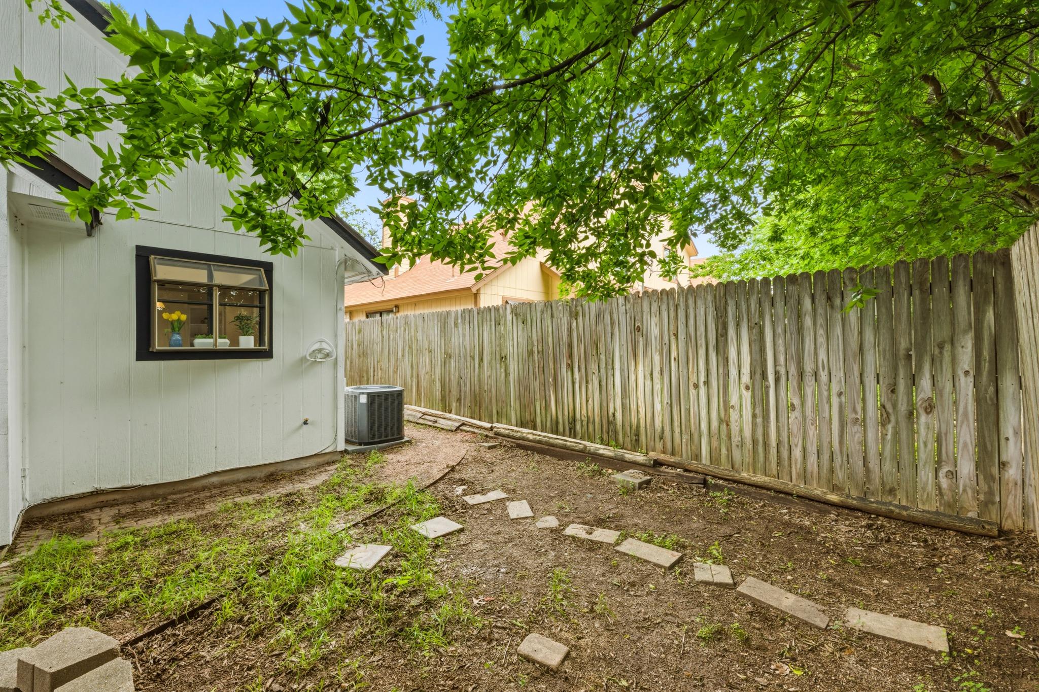 1217 Orchard Park Circle Pflugerville TX 78660