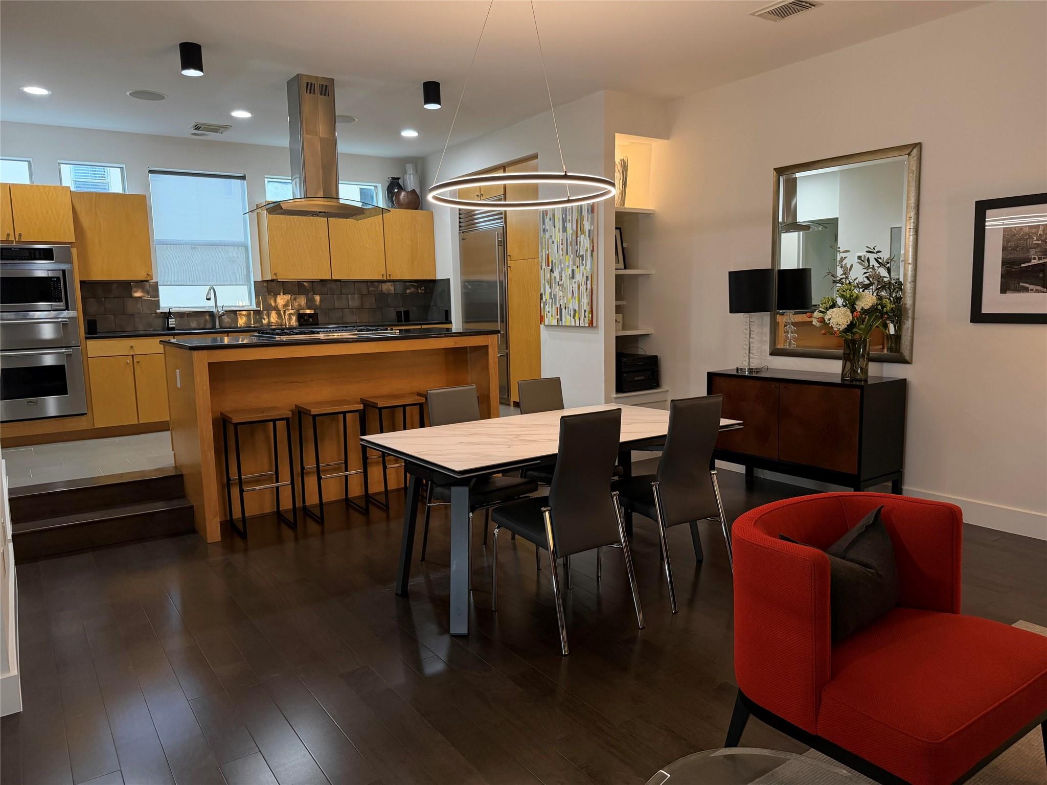 1205 Kinney Avenue Austin TX 78704