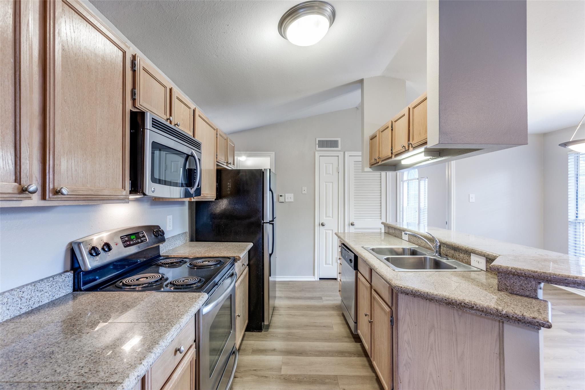 6804 N Capital Of Texas Highway Austin TX 78731