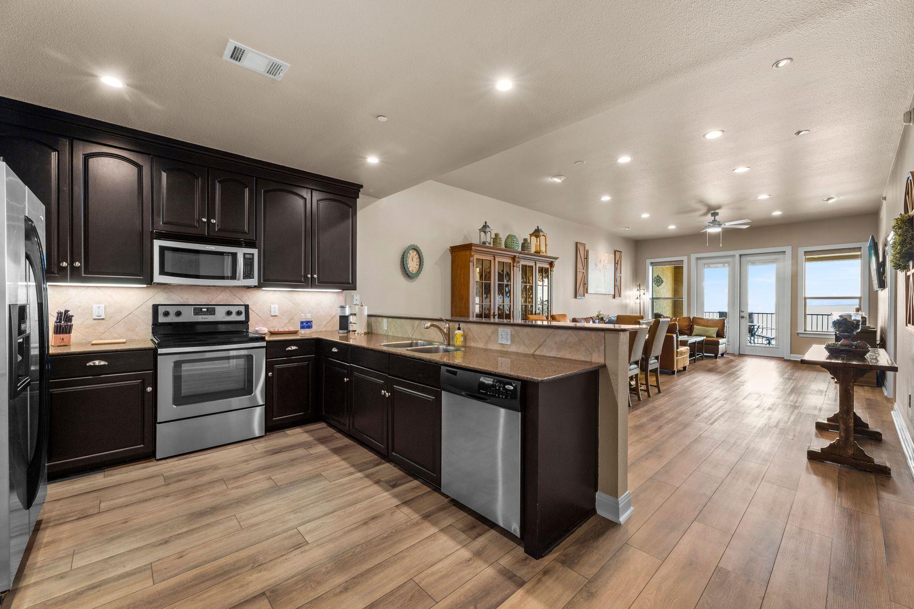 1001 The Cape Road Horseshoe Bay TX 78657