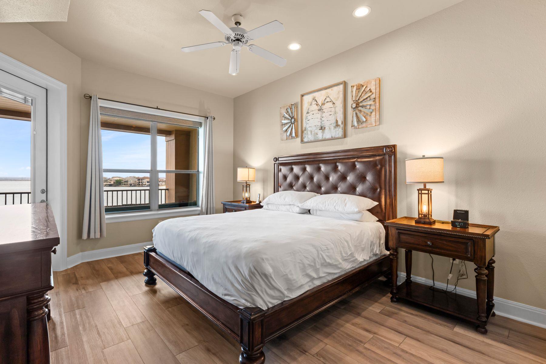 1001 The Cape Road Horseshoe Bay TX 78657