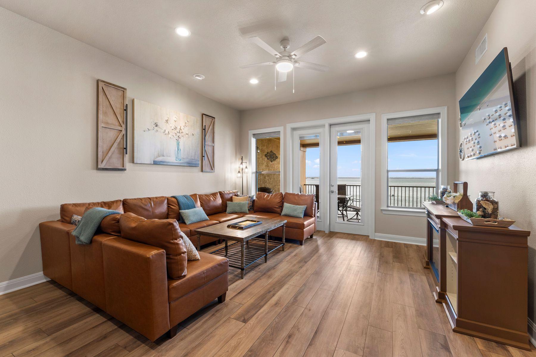 1001 The Cape Road Horseshoe Bay TX 78657