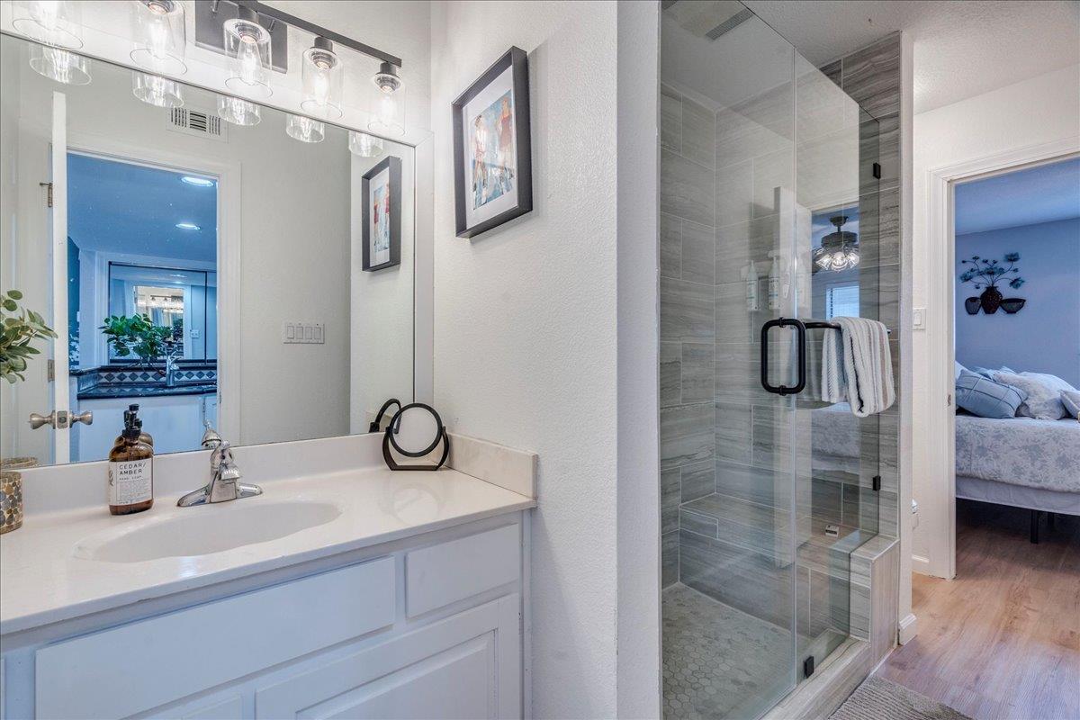 1601 Judy Lynn Drive Spicewood TX 78669