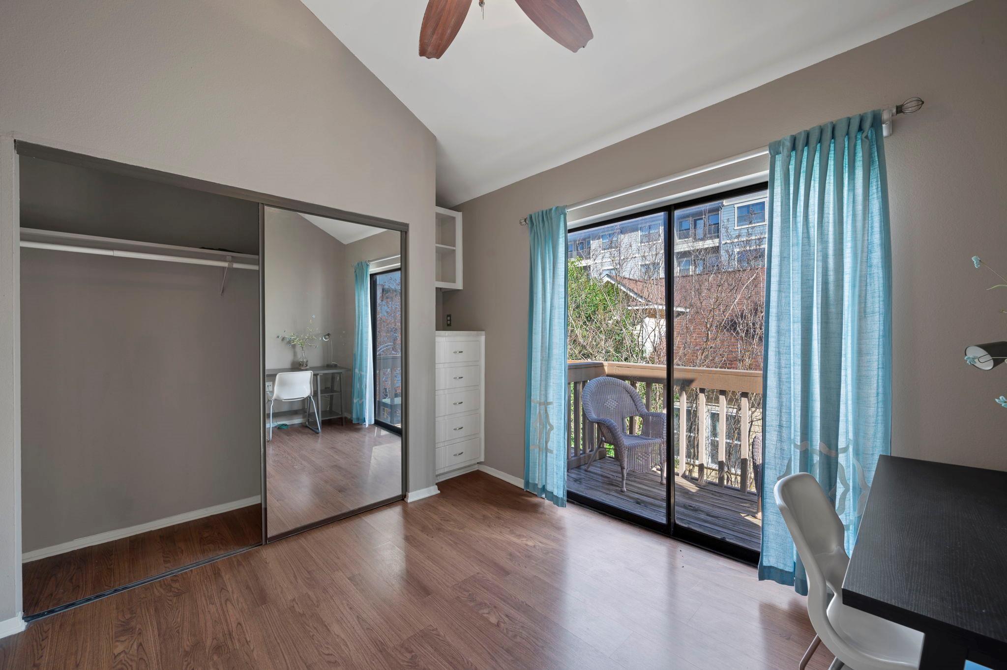 2210 Pearl Street Austin TX 78705