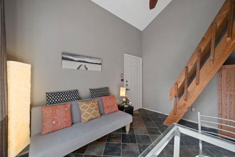 2210 Pearl Street Austin TX 78705