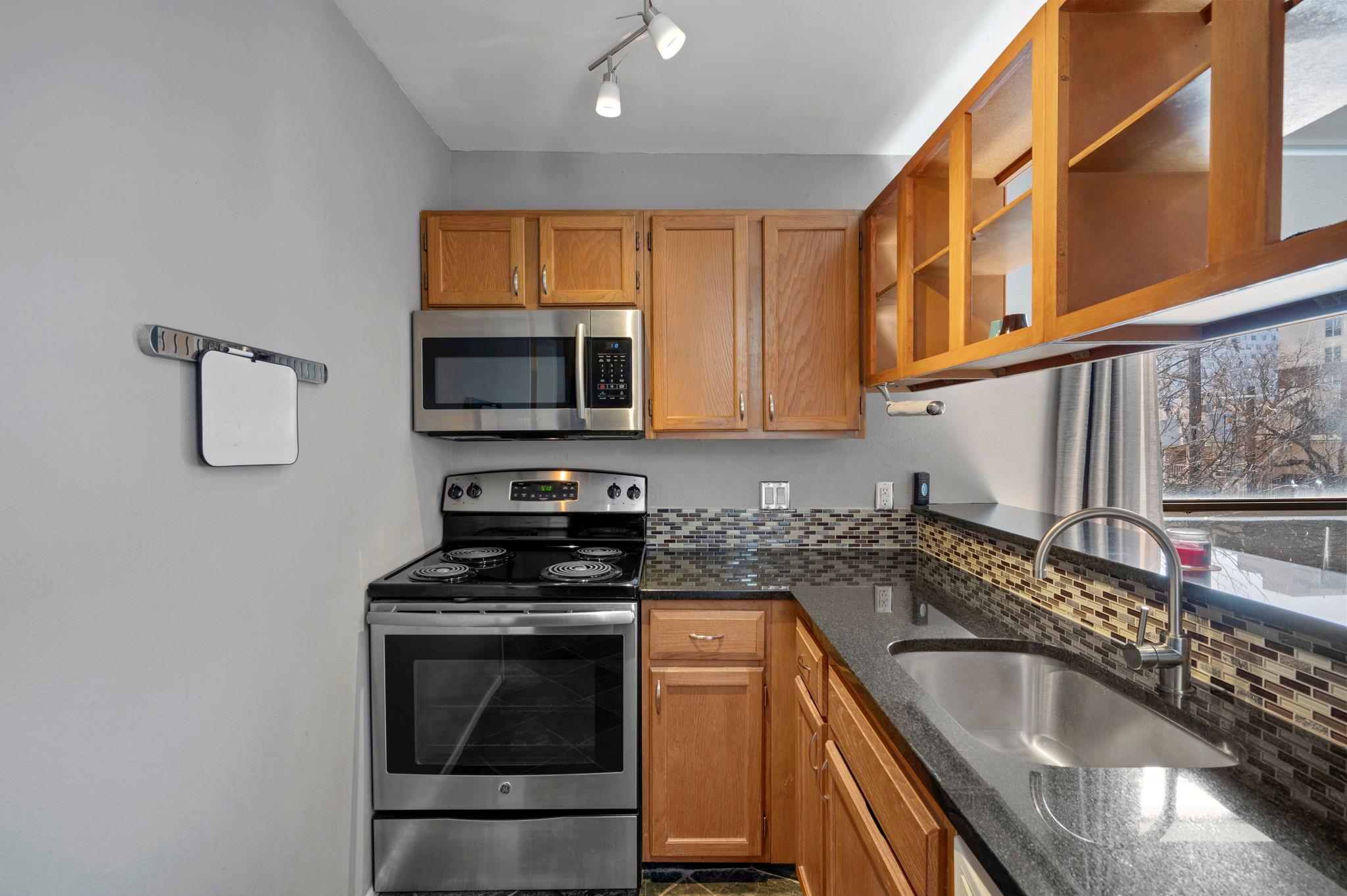 2210 Pearl Street Austin TX 78705