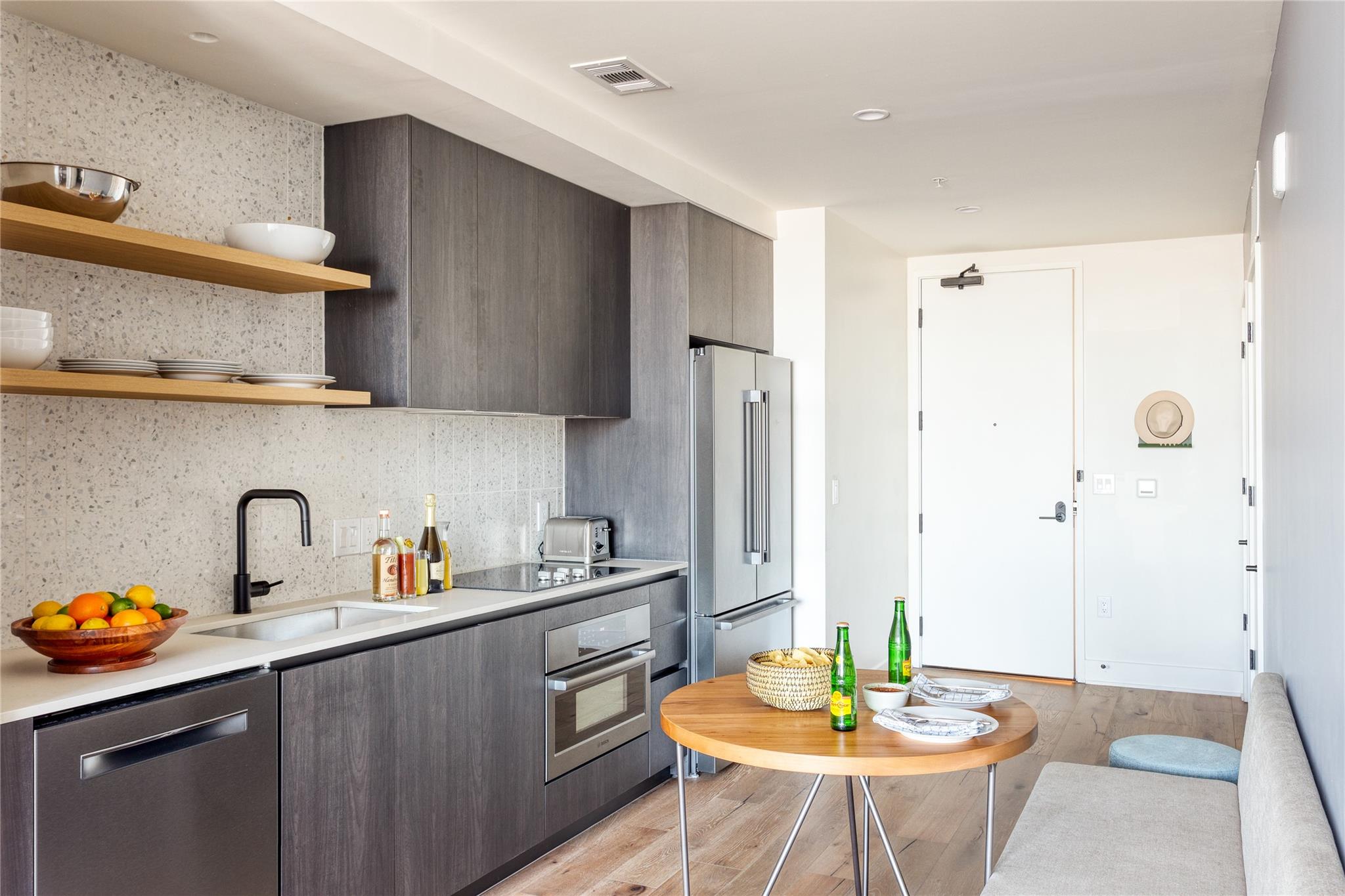 48 East Avenue Austin TX 78701
