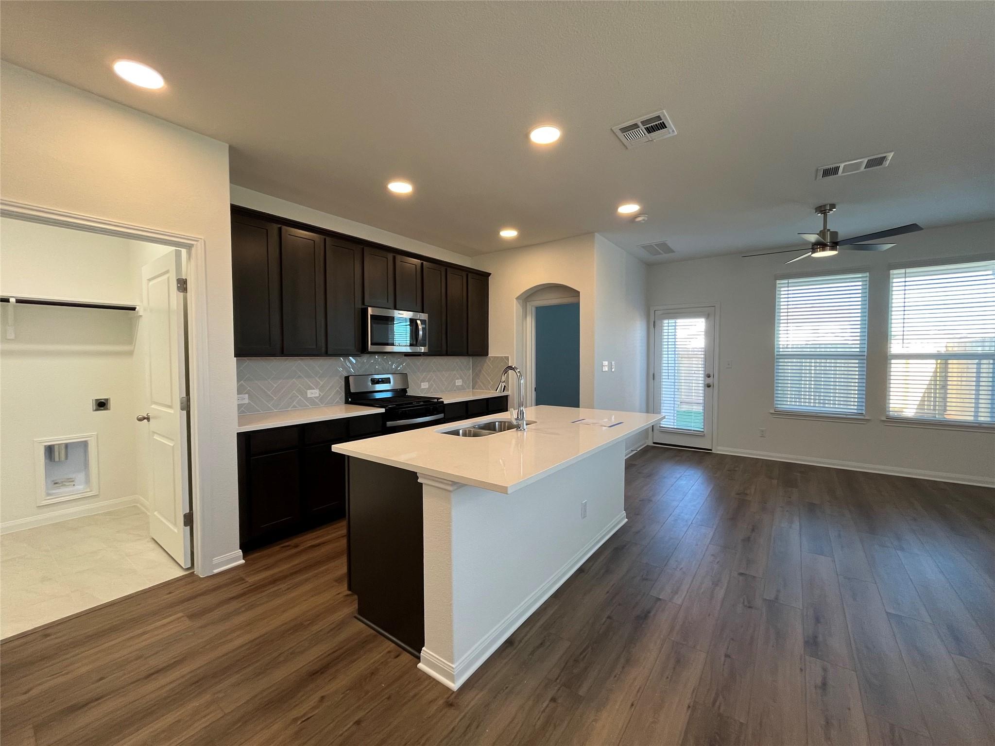8522 Wellspring Loop Round Rock TX 78665