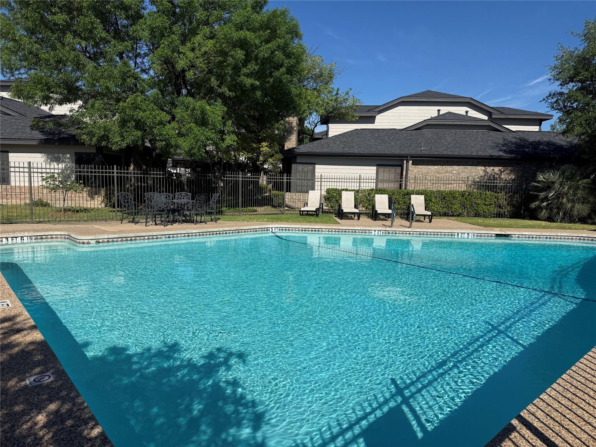 1748 Ohlen Road Austin TX 78757