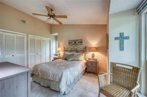 110 Big Spur S Horseshoe Bay TX 78657