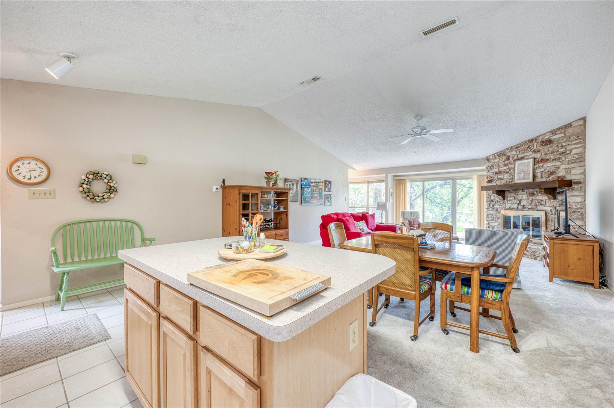 110 Big Spur S Horseshoe Bay TX 78657