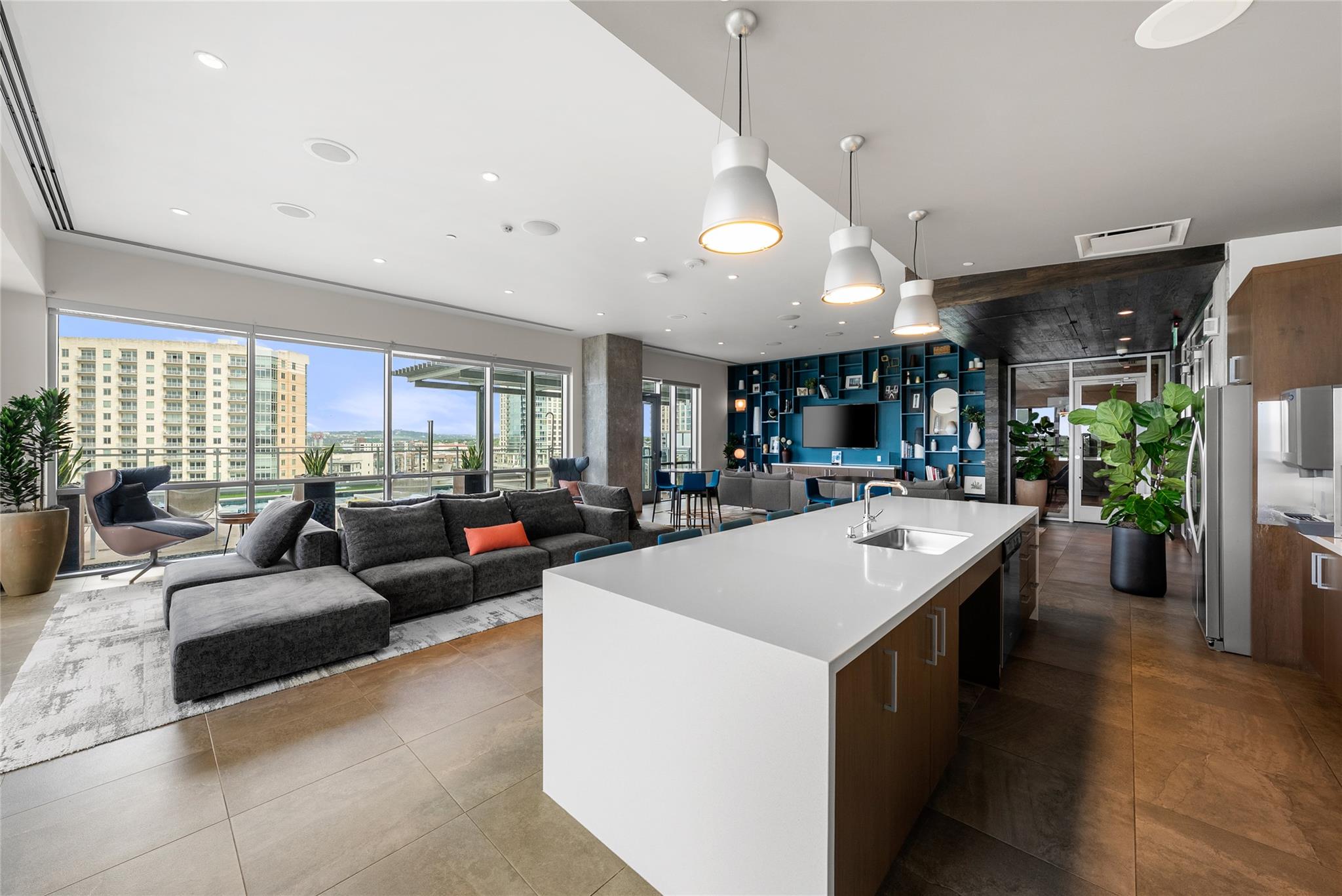 222 West Avenue Austin TX 78701