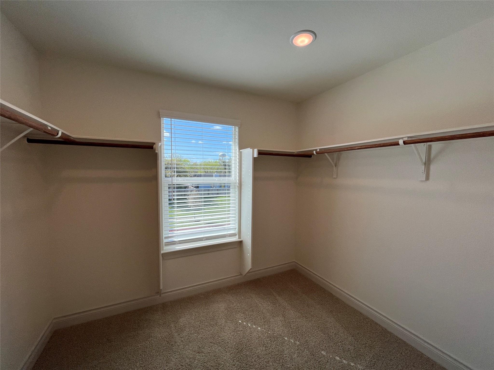 2105 Tiger Trail Round Rock TX 78665