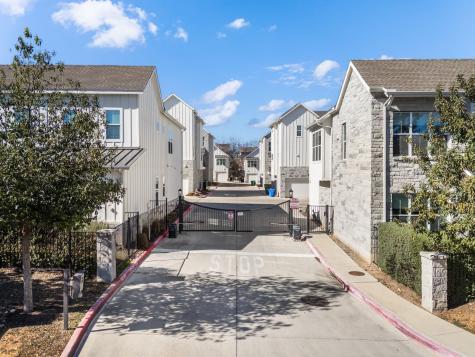 2624 Metcalfe Road Austin TX 78741