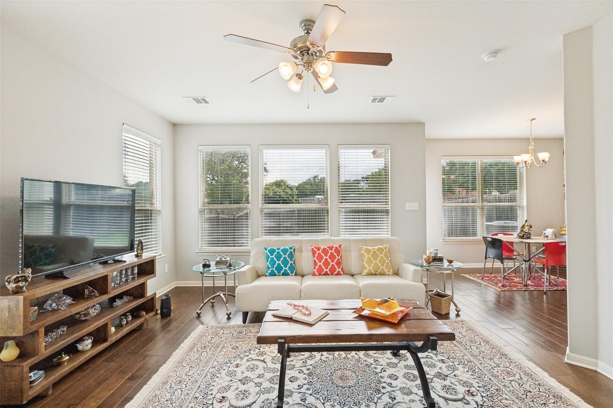 2410 Great Oaks Drive Round Rock TX 78681