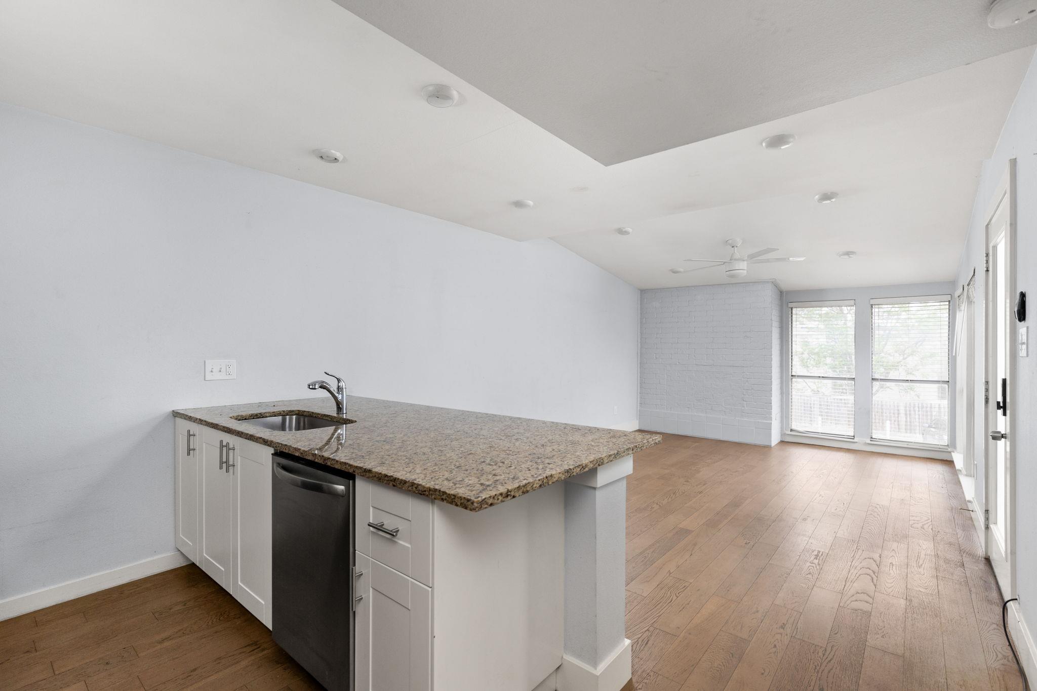 909 Reinli Street Austin TX 78751