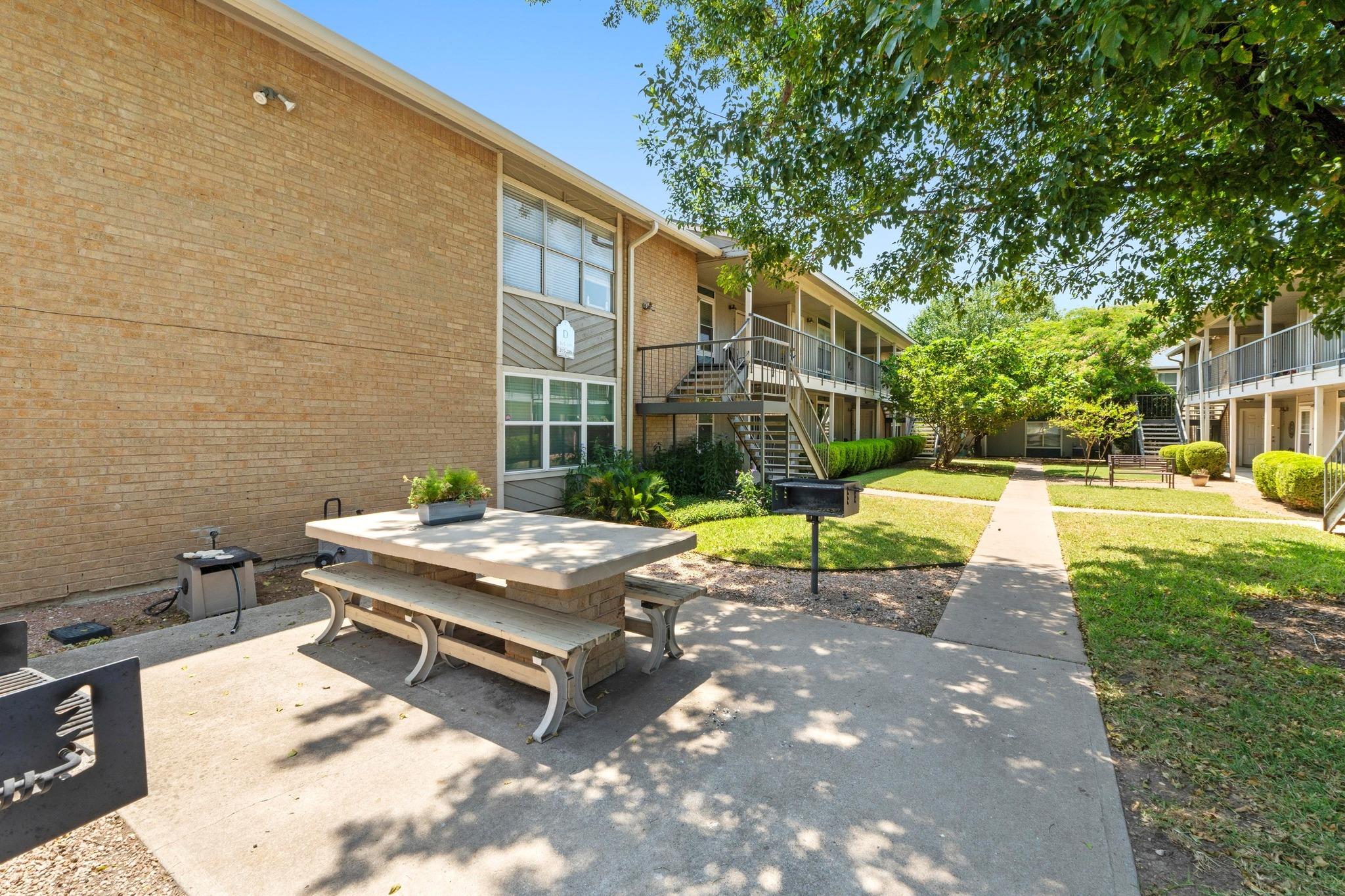 2450 Ashdale Drive Austin TX 78757