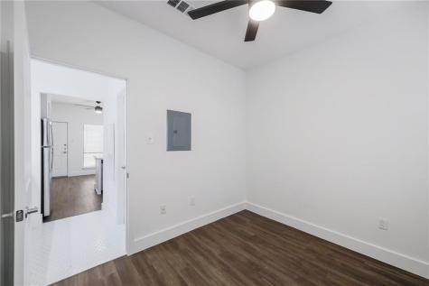 908 Poplar Street Austin TX 78705
