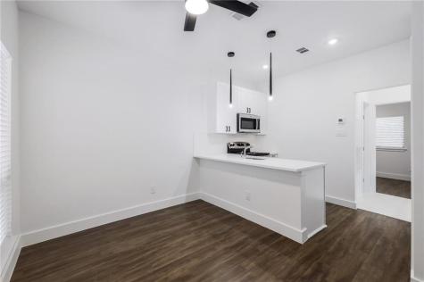 908 Poplar Street Austin TX 78705