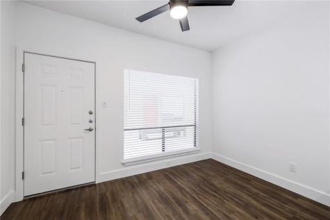 908 Poplar Street Austin TX 78705