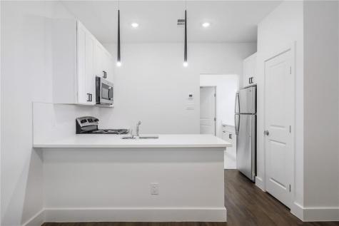 908 Poplar Street Austin TX 78705