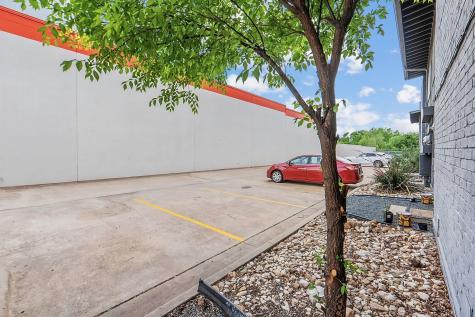 909 Reinli Street Austin TX 78751