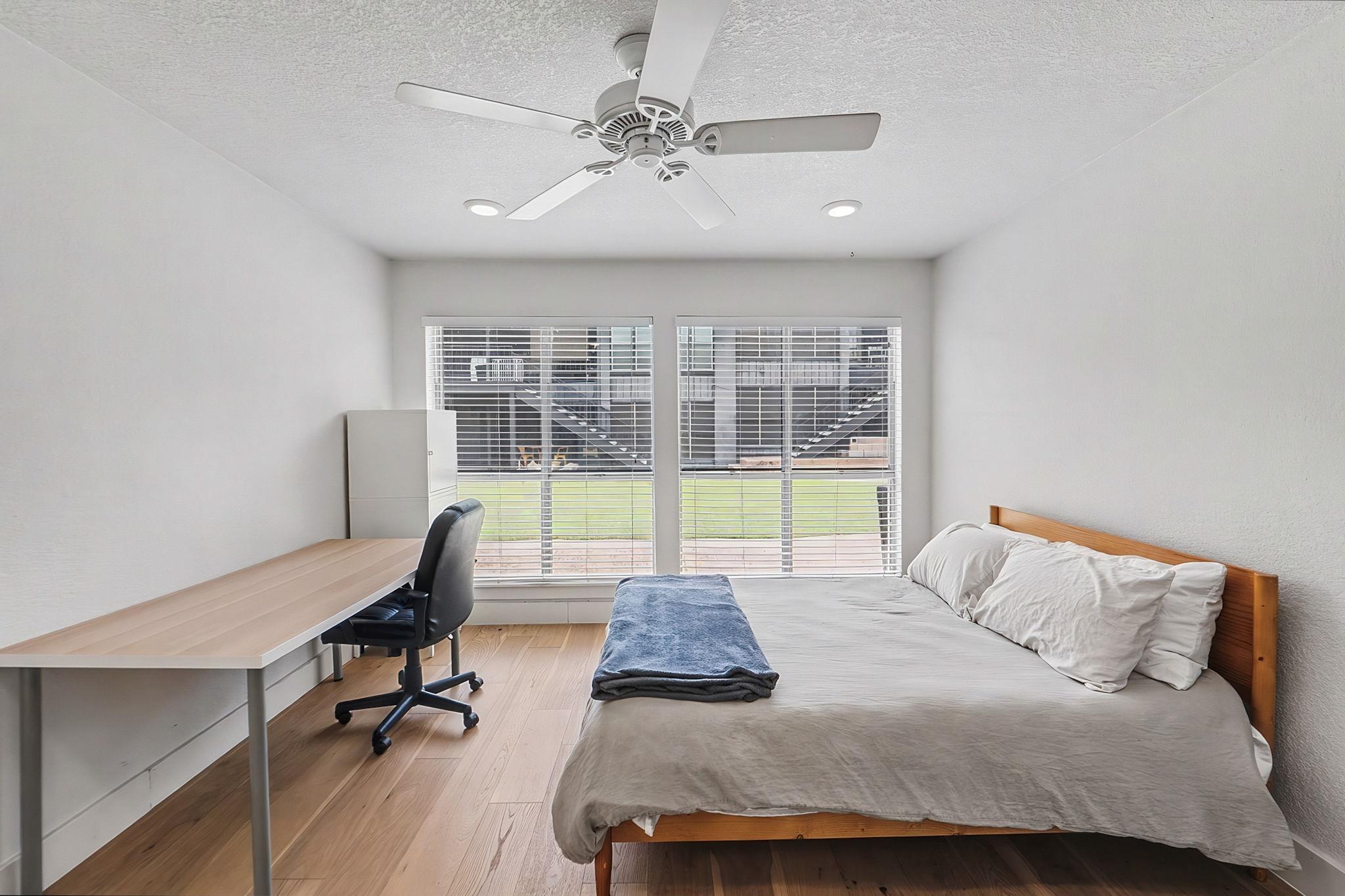 909 Reinli Street Austin TX 78751