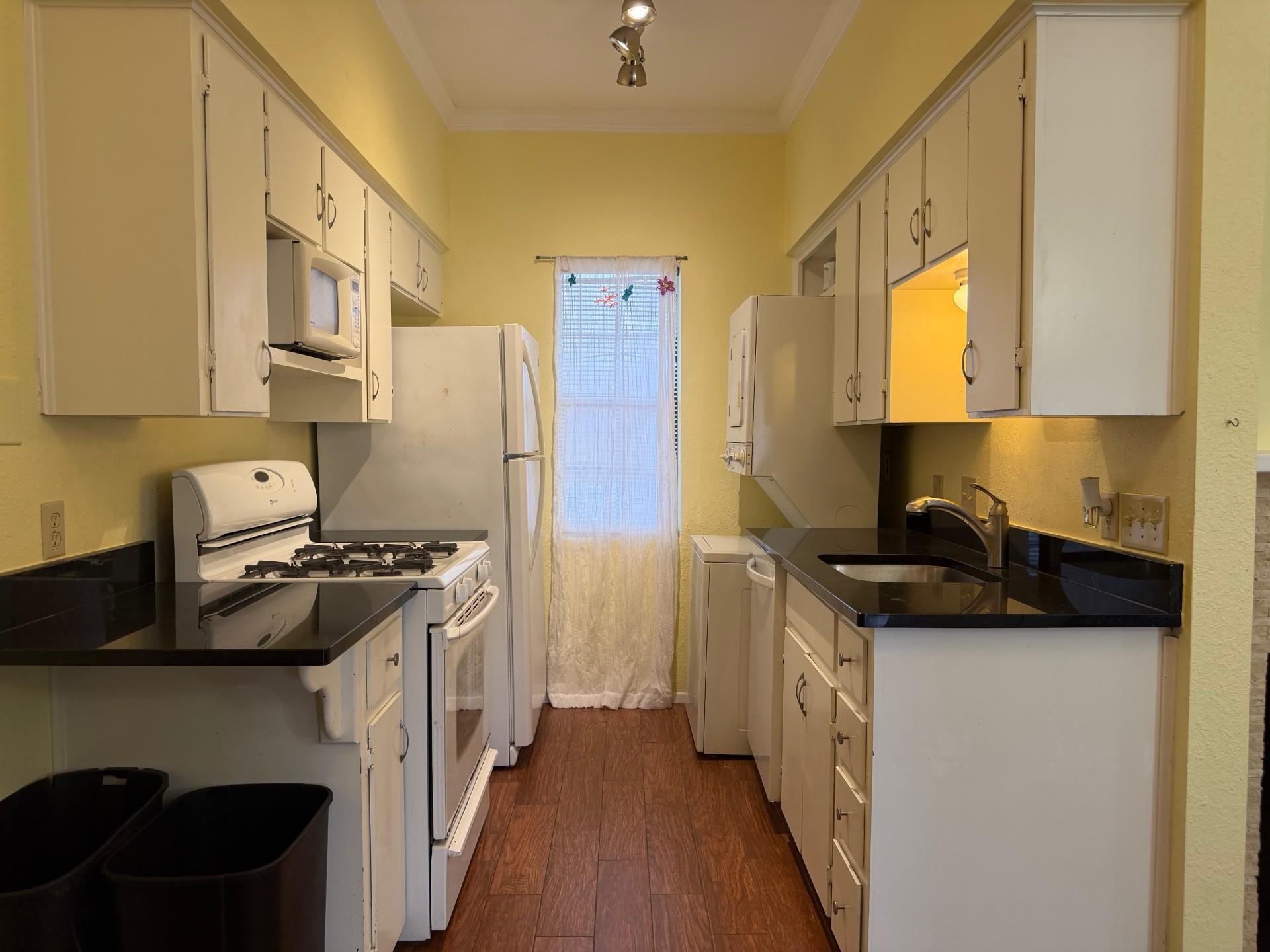 303 W 35th Street Austin TX 78705