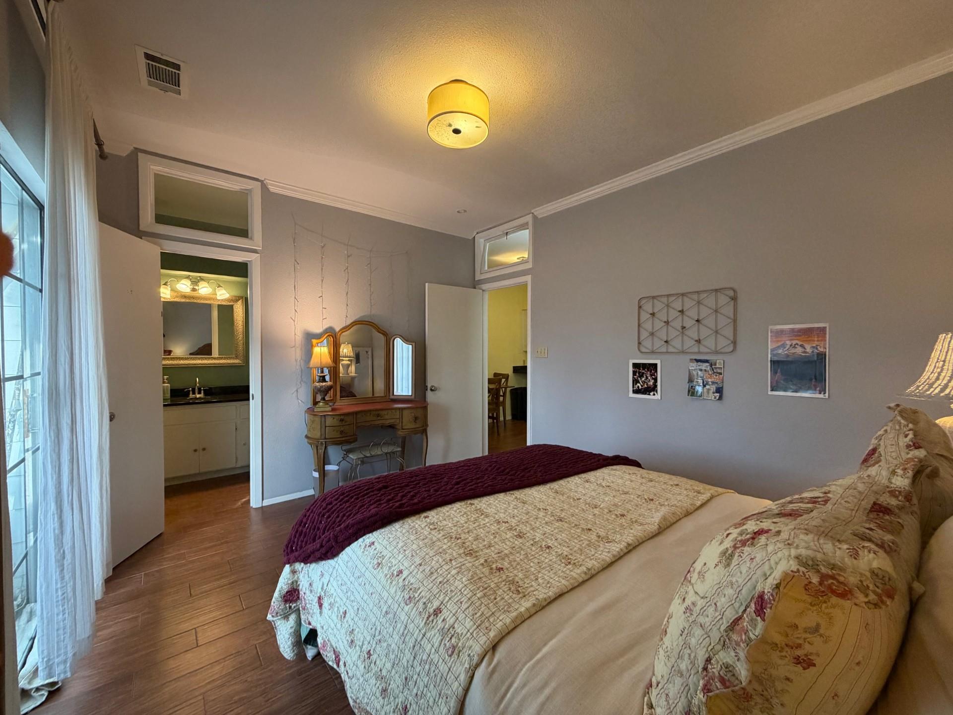 303 W 35th Street Austin TX 78705