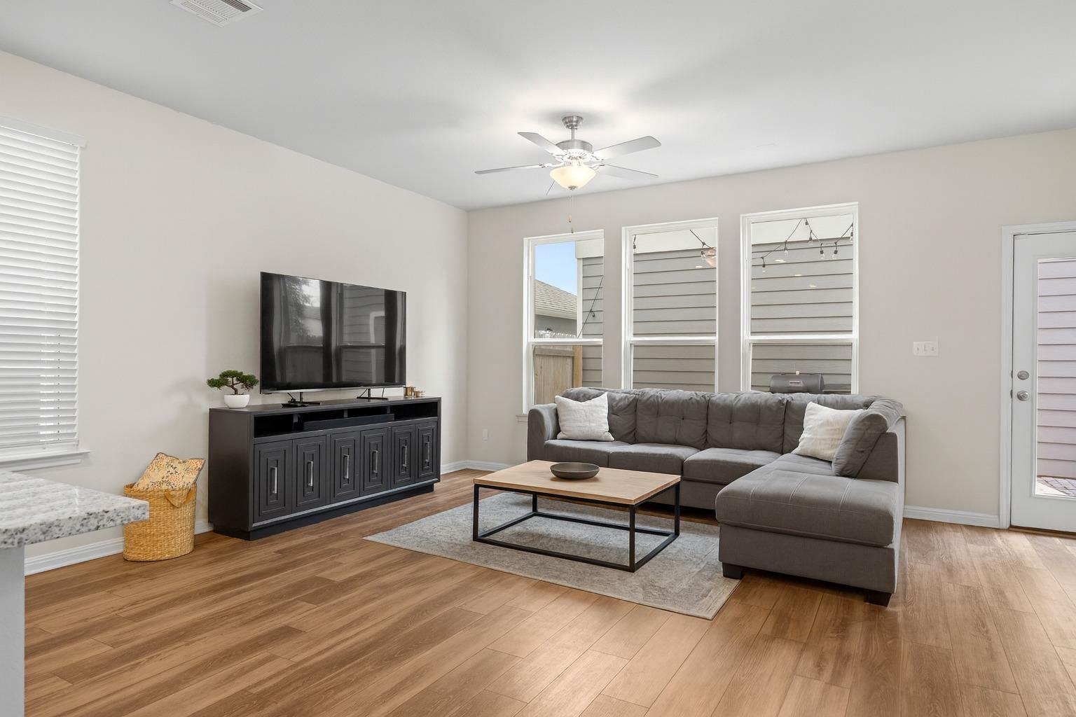 313 Toddy Way Leander TX 78641