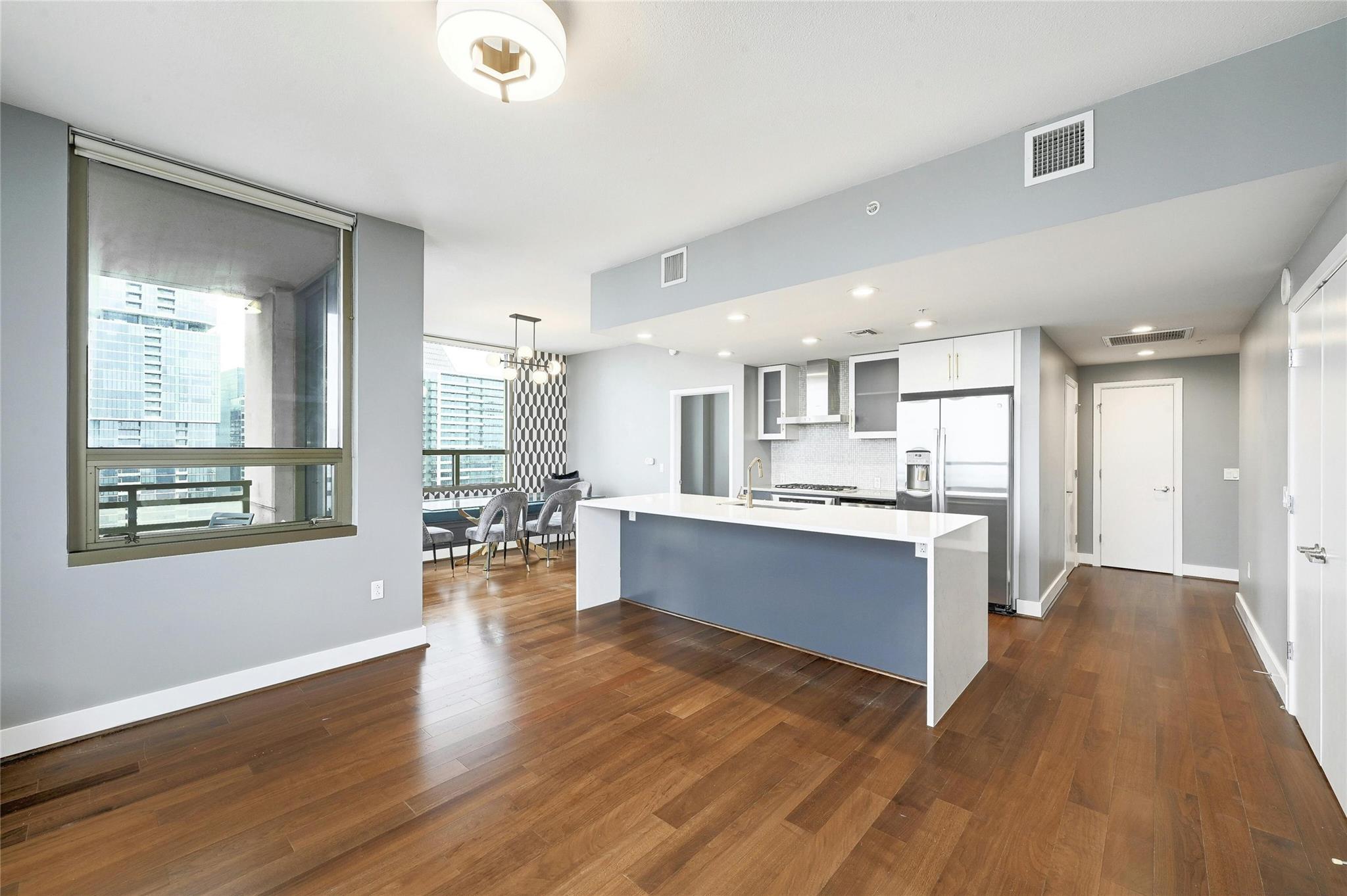 300 Bowie Street Austin TX 78703