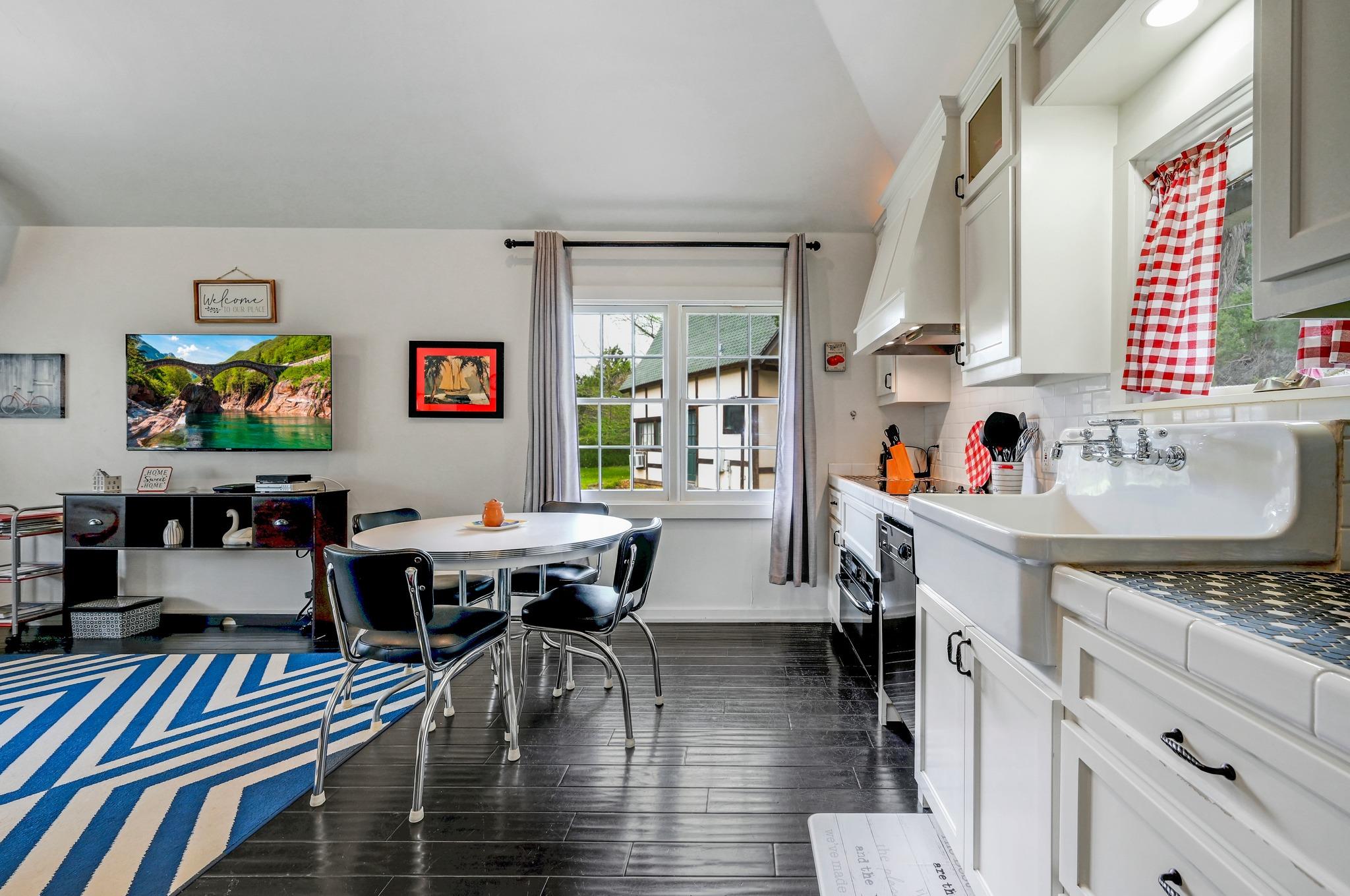 300 Mill Race Lane Wimberley TX 78676