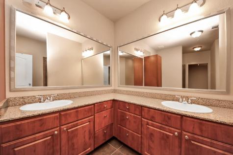 1711 Old Spanish Trail Houston TX 77054